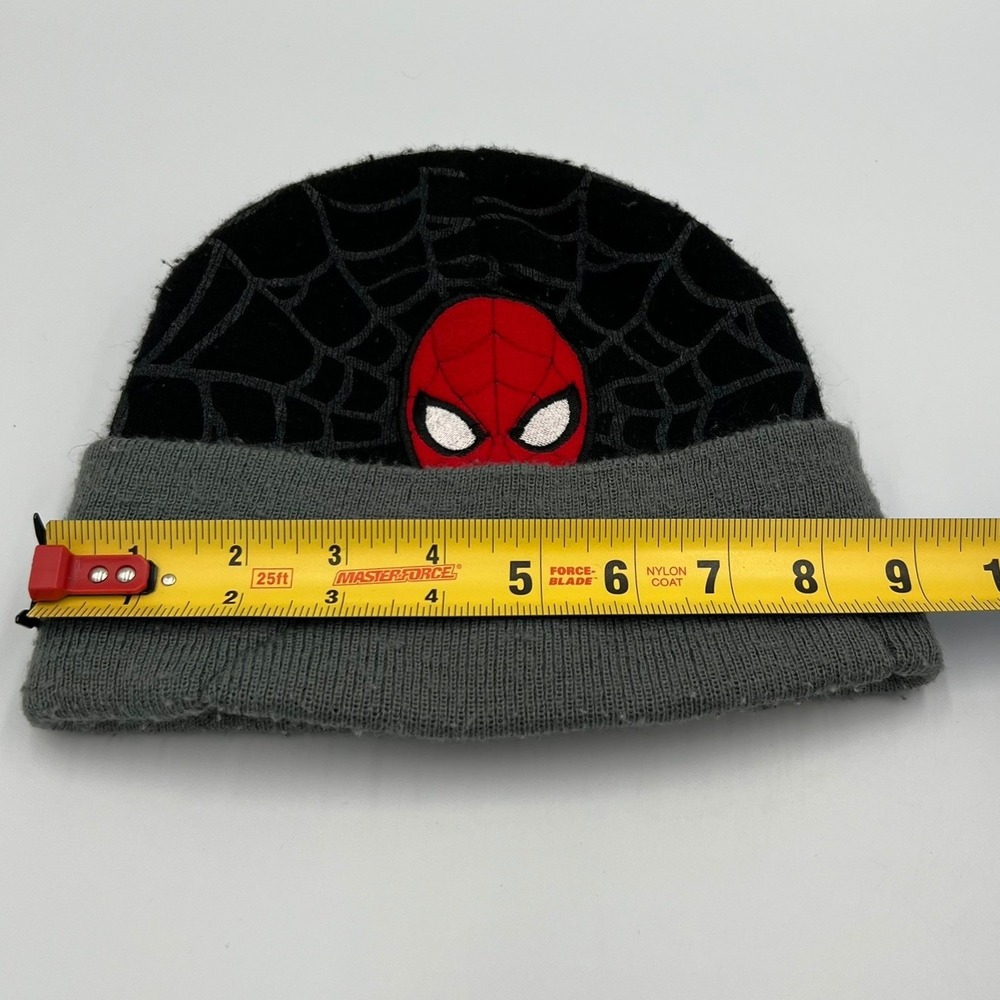 Marvel Spiderman Beanie Kids OSFM Black Grey Good Web Knit Cuffed Hat - Picture 6 of 6